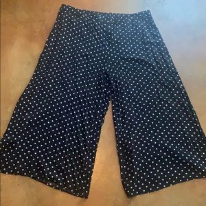 Polkadot black pants